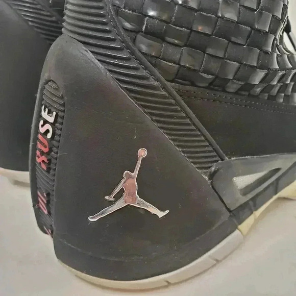 007 AIR JORDAN 15 RETRO SE 'BLACK METALLIC SILVER' MEN size 8.5 - Picture 5 of 10